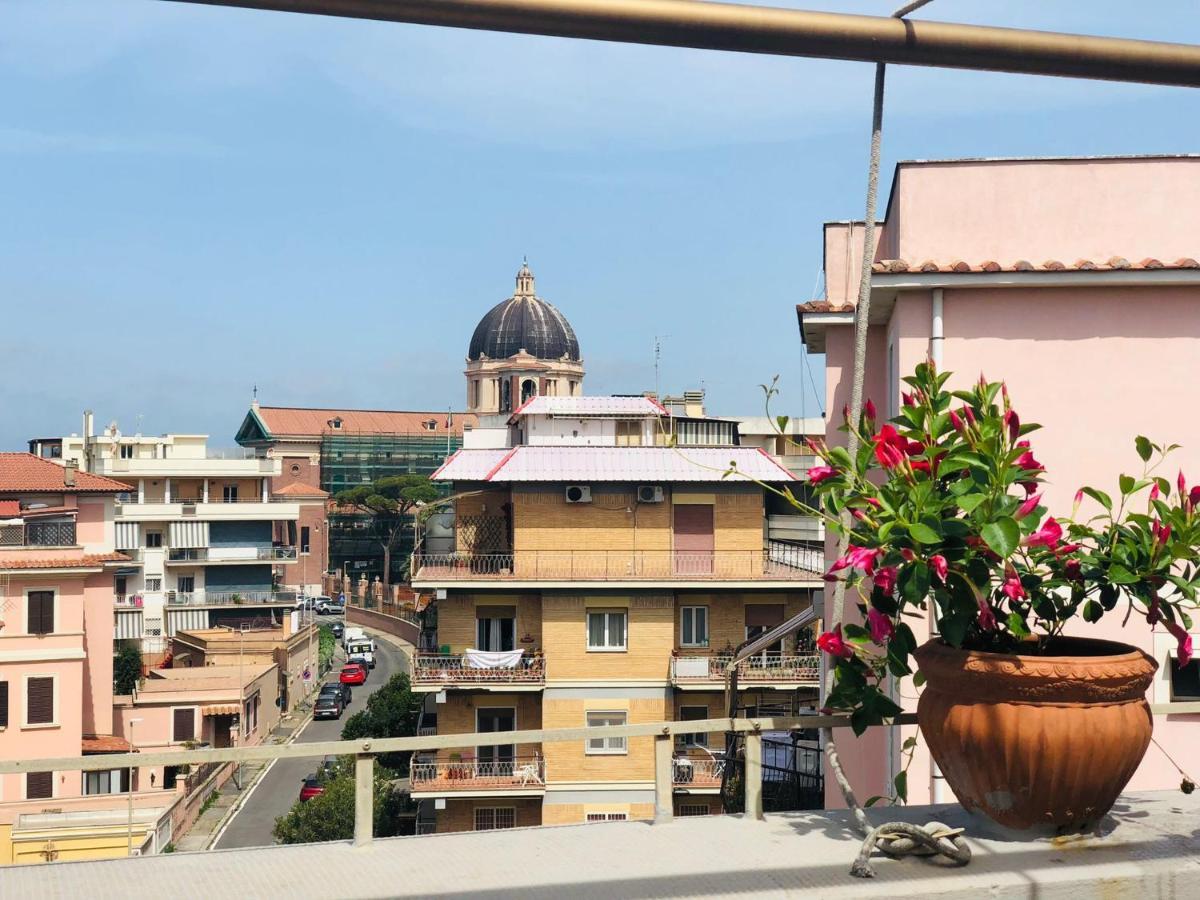 شقة Penthouse Sea View ليدو دي أوستيا المظهر الخارجي الصورة