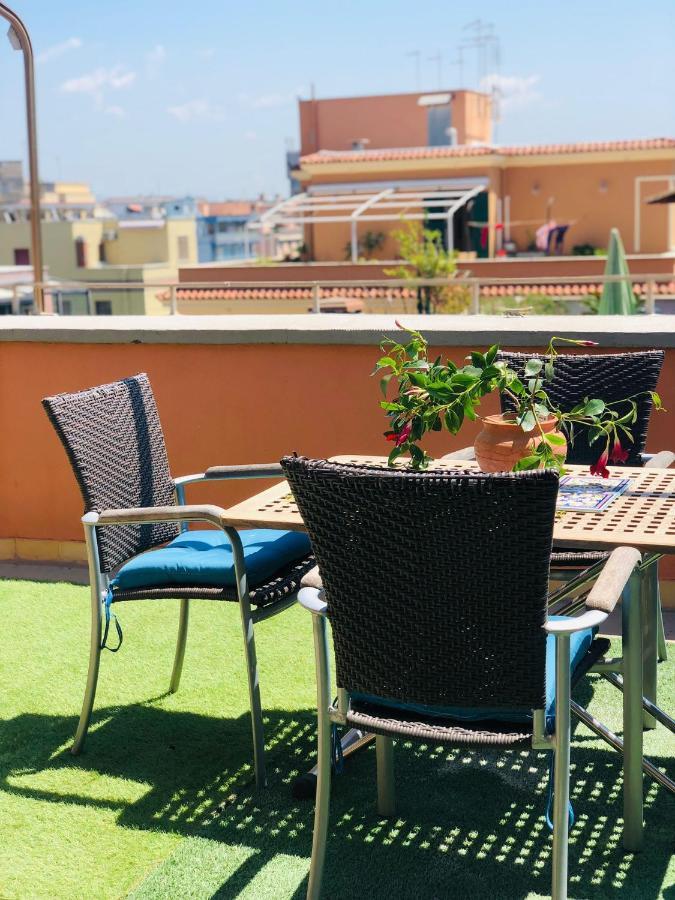 شقة Penthouse Sea View ليدو دي أوستيا المظهر الخارجي الصورة